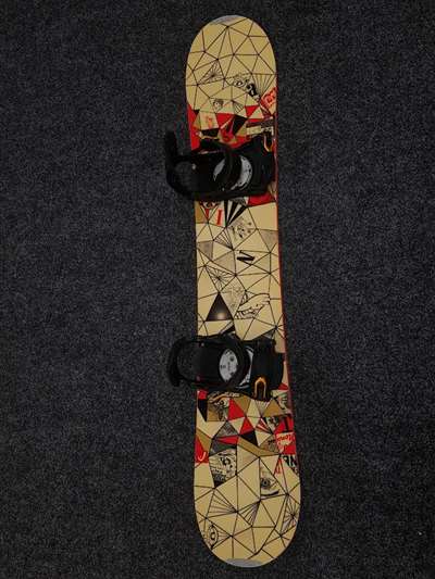 Bazárový snowboard Head