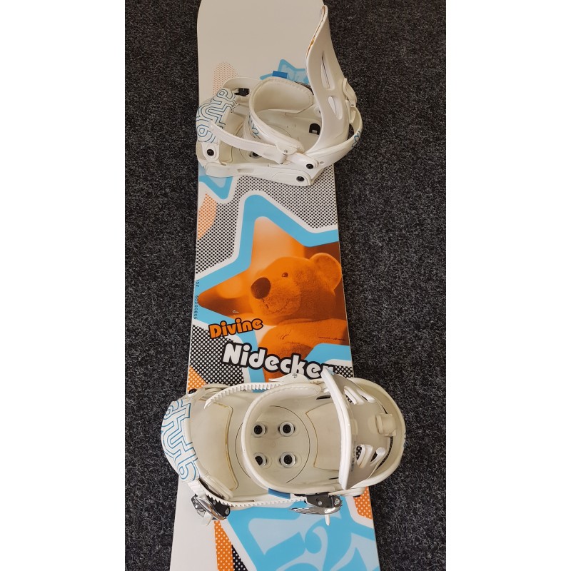 Ježdený snowboard NIDECKER Divine 