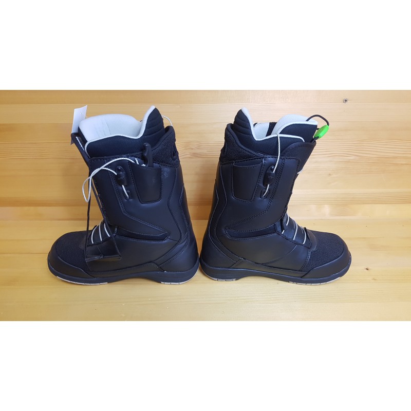Ježdené snowboardové boty GRAVITY Manual fast lace 