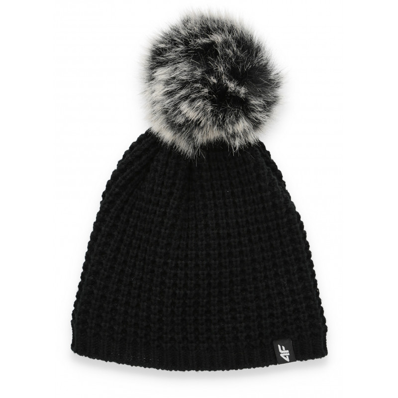 Zimní čepice 4F CAD010 černá